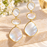 "Triple drop" earrings with mother of pearl